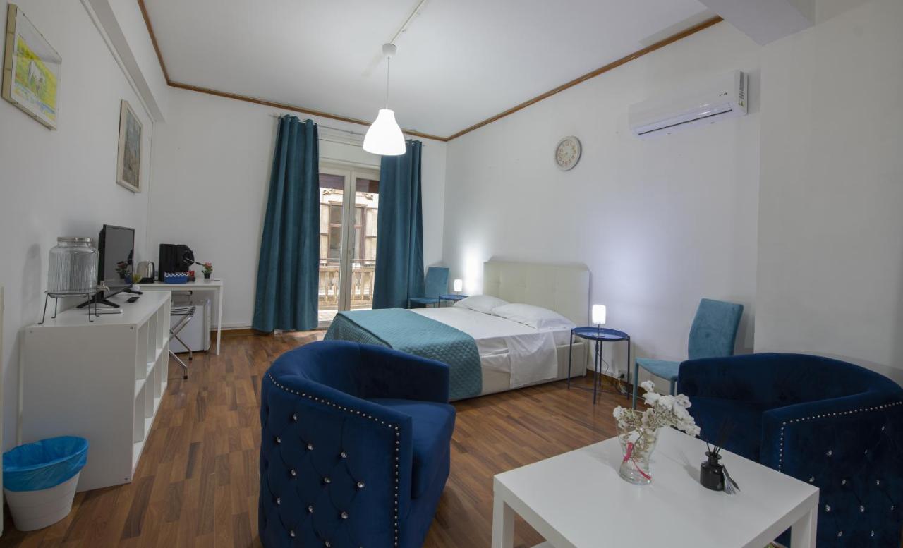 Doctor House Standard, Suites & Luxury Rooms Ена Екстериор снимка