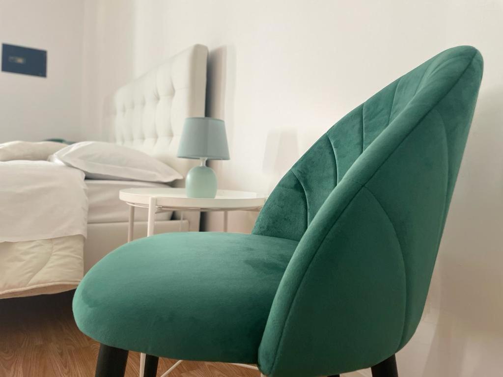 Doctor House Standard, Suites & Luxury Rooms Ена Екстериор снимка