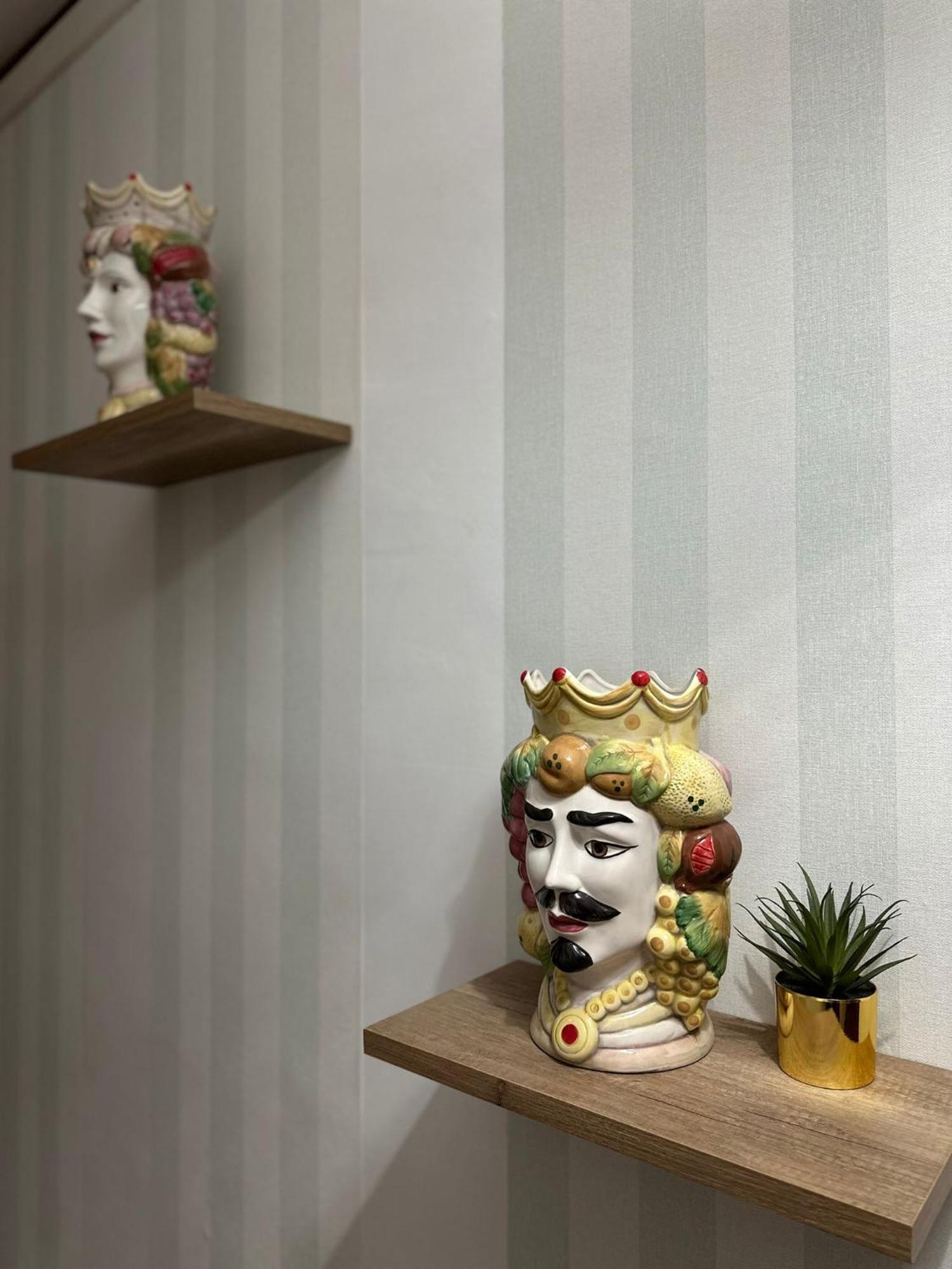 Doctor House Standard, Suites & Luxury Rooms Ена Екстериор снимка